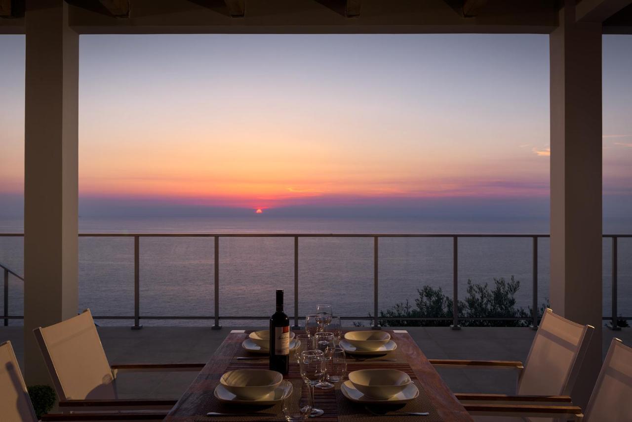 Kathisma Bay Villas - Luxury Villas- Villa Oceanos Kalamitsi  Exterior photo