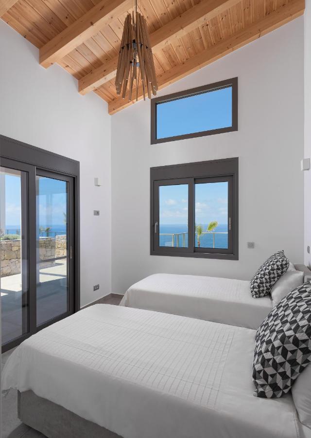 Kathisma Bay Villas - Luxury Villas- Villa Oceanos Kalamitsi  Exterior photo